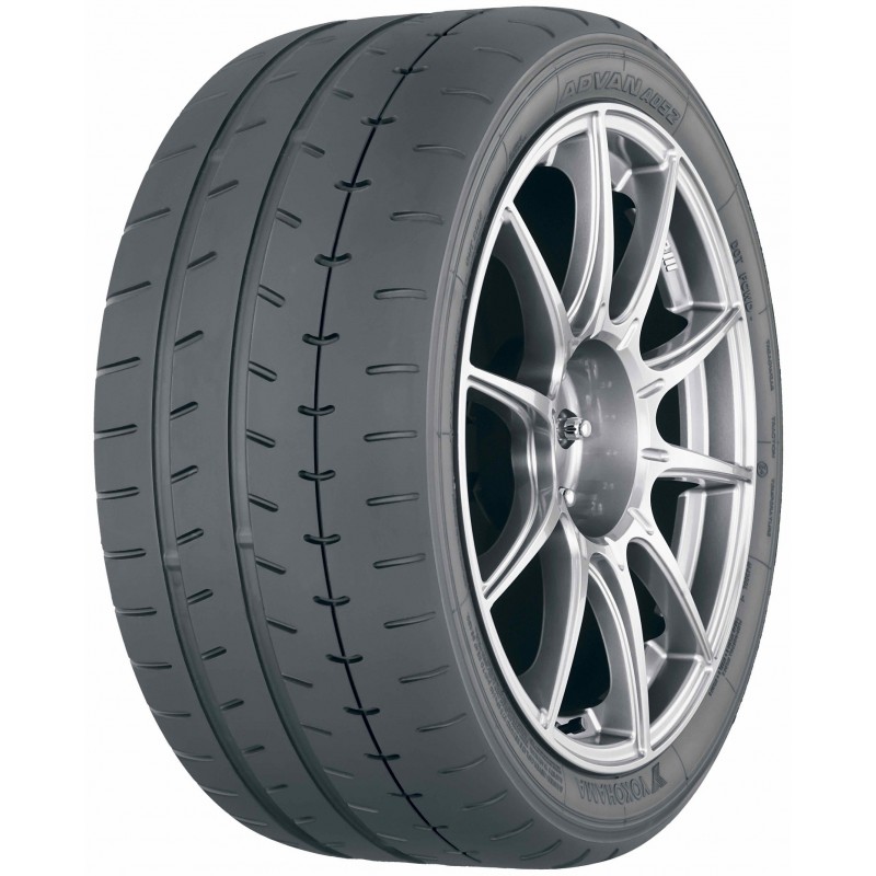 Yokohama Advan A052 235/40 R19 96Y XL